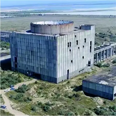 Щелкино: как город-призрак стал популярным курортом