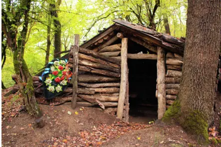 «По следам чёрного камня»: Полное погружение в историю и природу Крыма