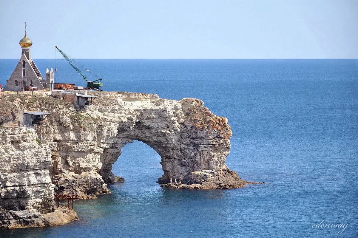 Тарханкут - самая западная точка Крыма, край невообразимой красоты