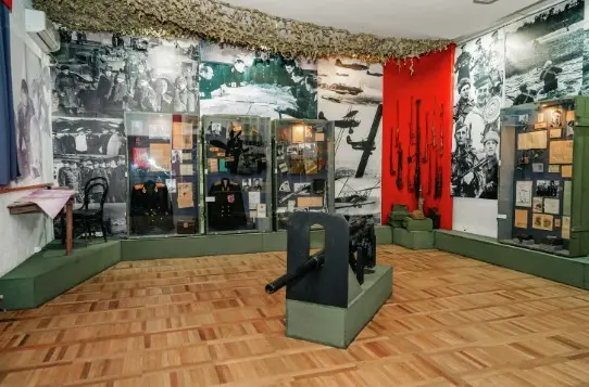 Планируете поездку в Крым? Обязательно включите в маршрут военные музеи — это история, которую нужно знать и помнить.