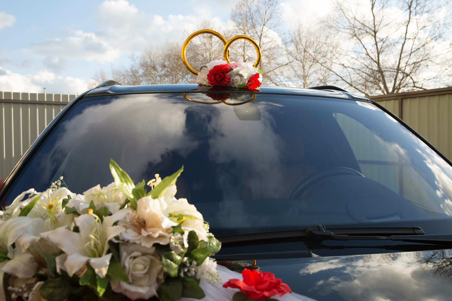 Аренда Украшений на свадебные машины