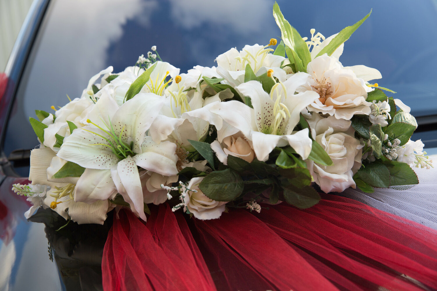 Аренда Украшений на свадебные машины