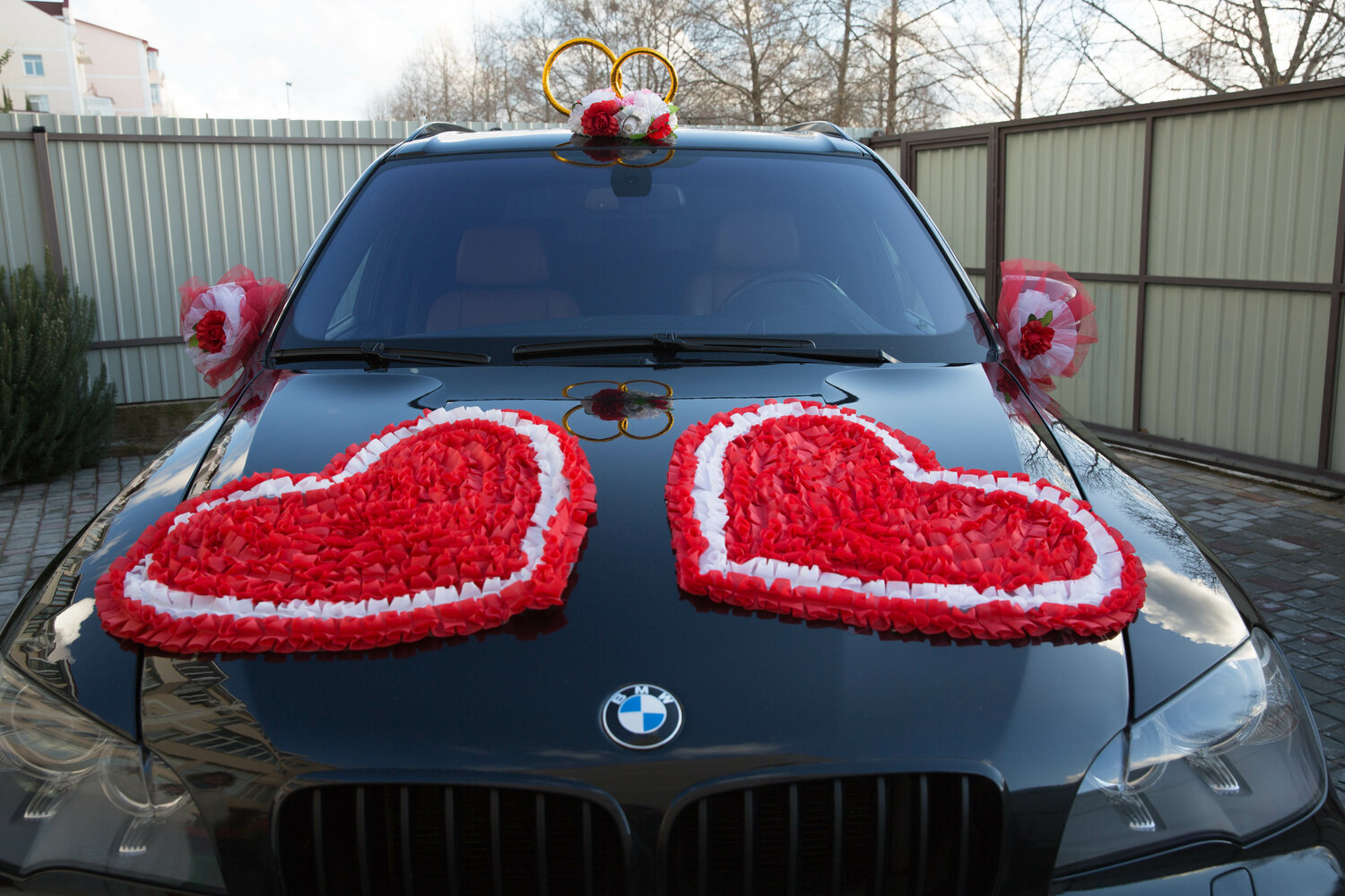 Аренда Украшений на свадебные машины