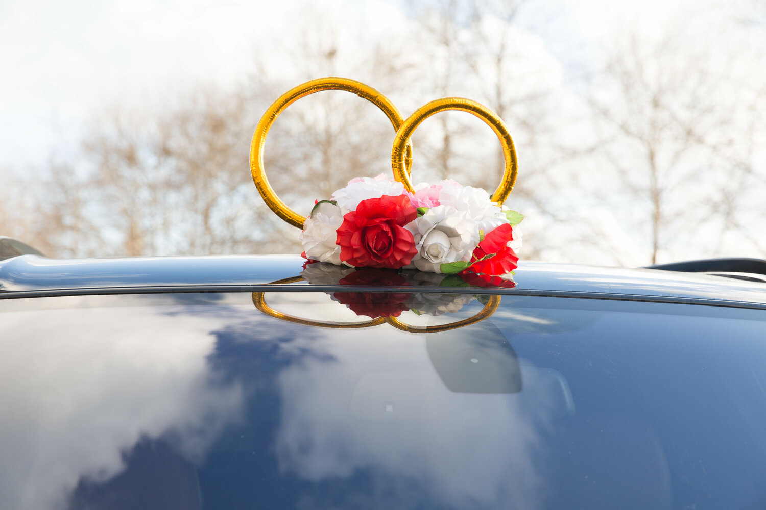 Аренда Украшений на свадебные машины