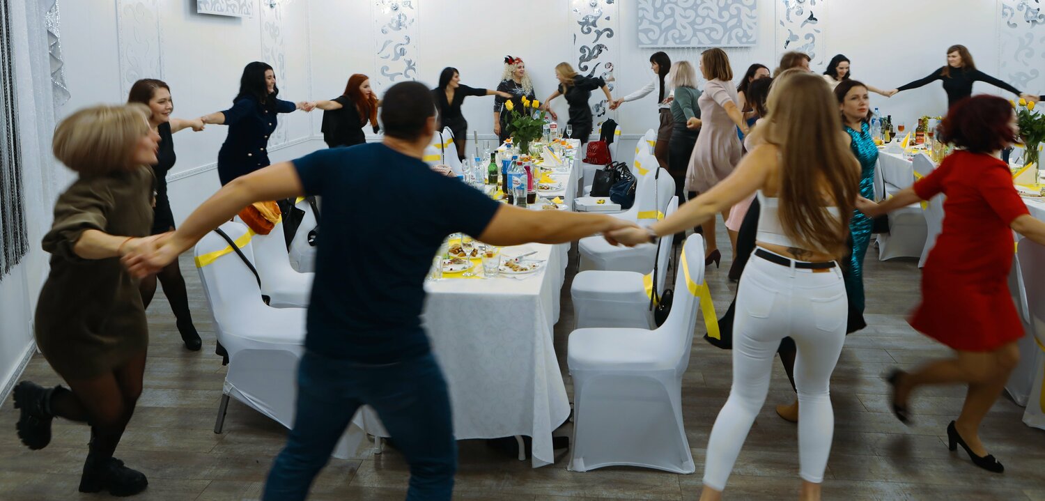 Услуги ведущего корпоратива