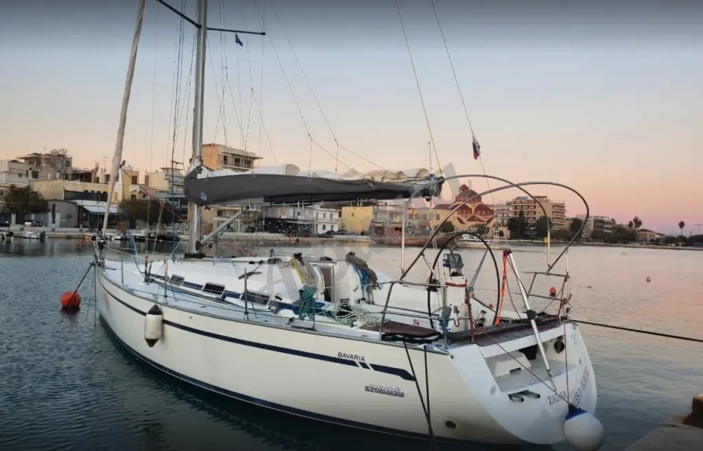Аренда парусной Яхты Бавария-42