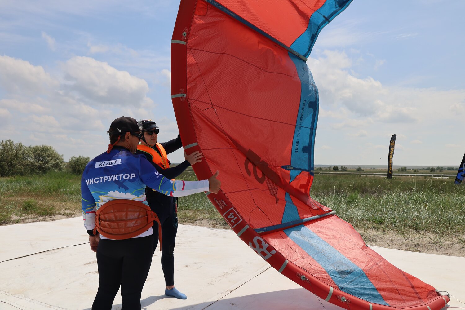 Занятие по кайтсерфингу: индивидуально, разовое занятие