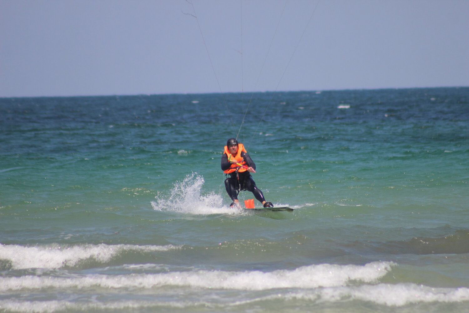 Занятие по кайтсерфингу: индивидуально, абонемент на месяц, 12 занятий