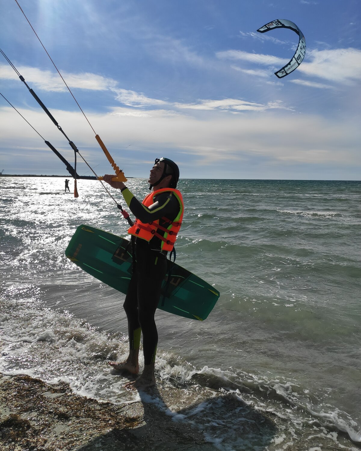 Групповое занятие кайтсерфингом