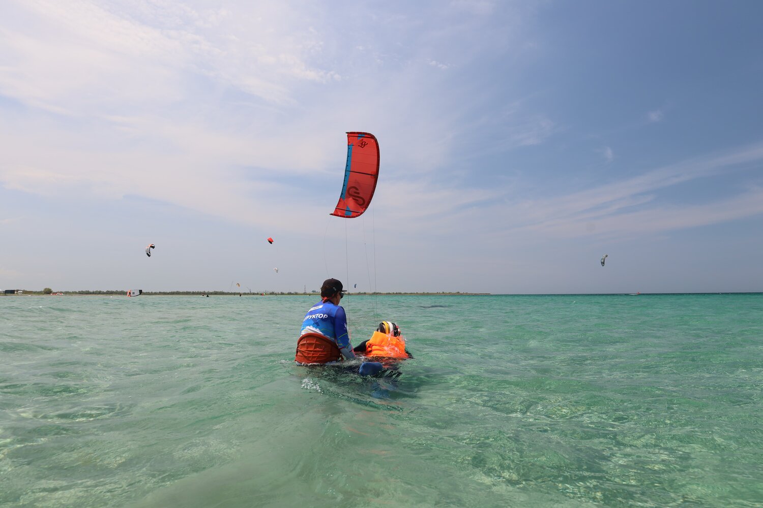 Занятие по кайтсерфингу: индивидуально, разовое занятие