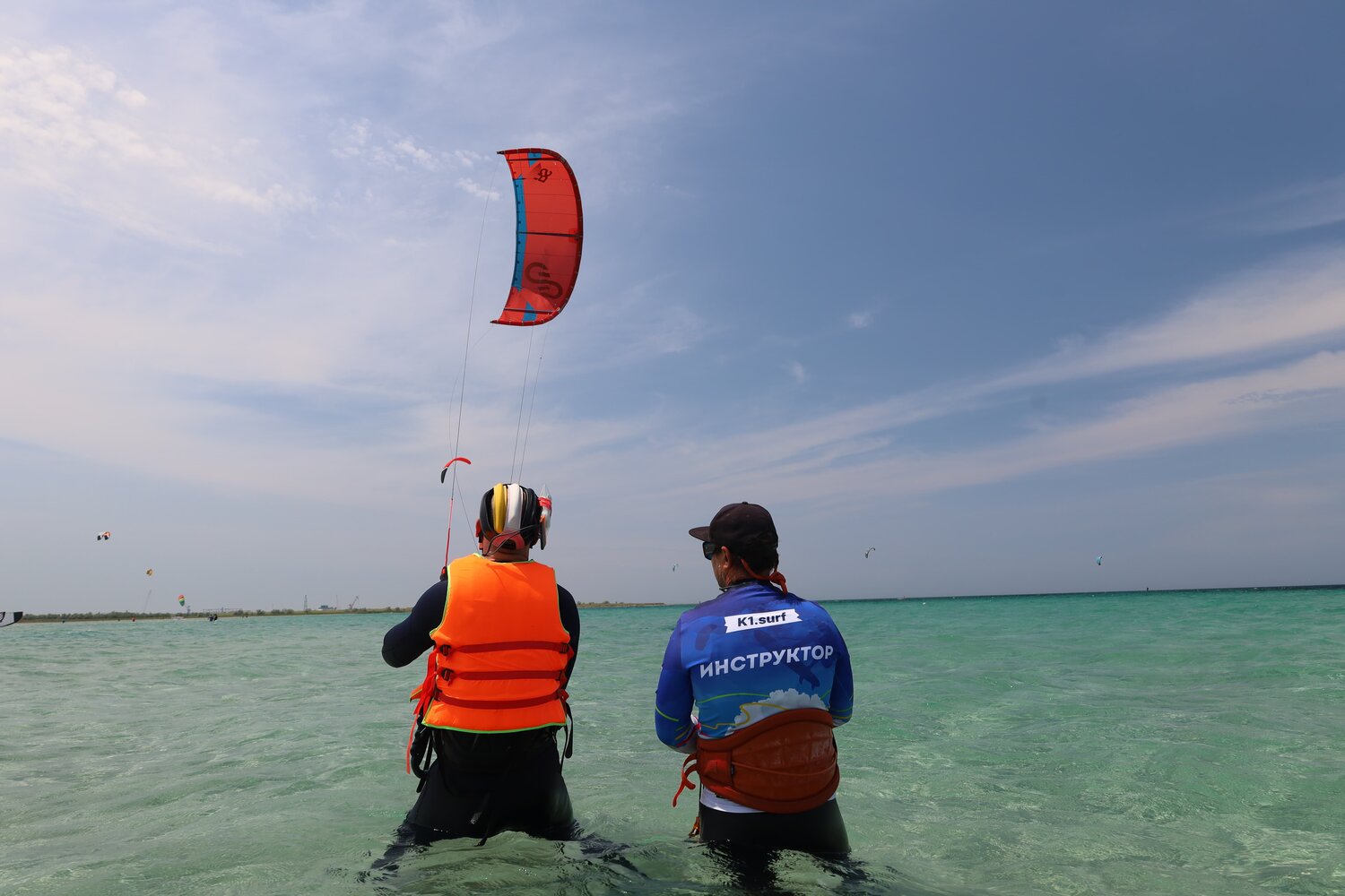 Занятие по кайтсерфингу: индивидуально, абонемент на месяц, 12 занятий