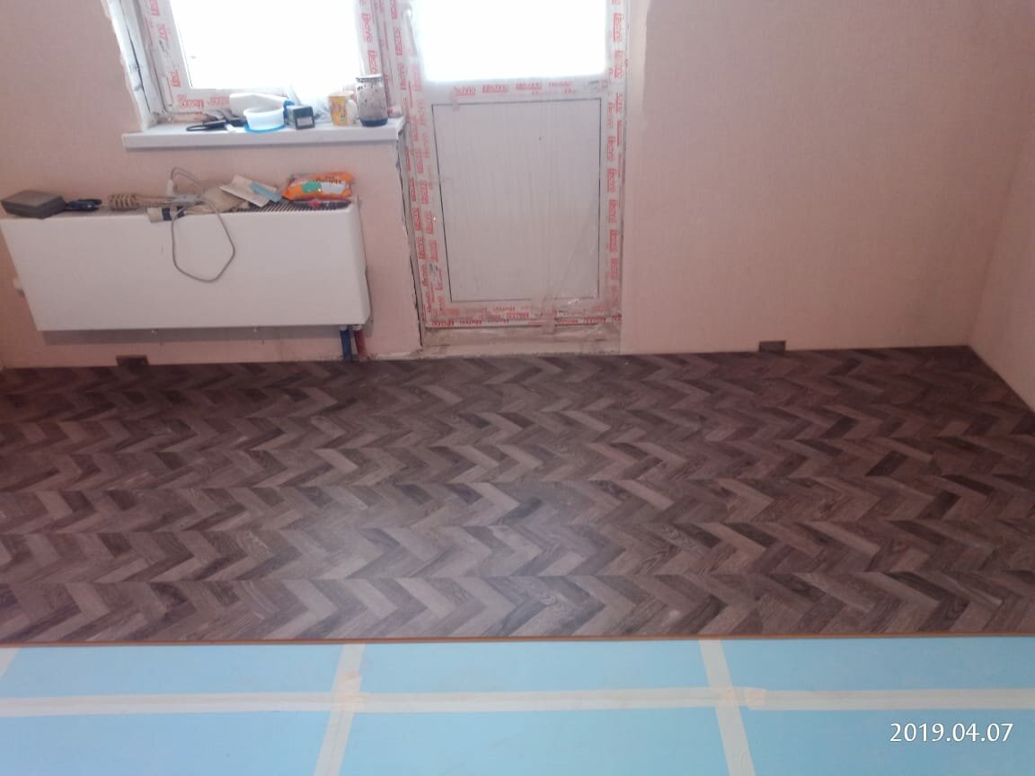Укладка ламината на пол