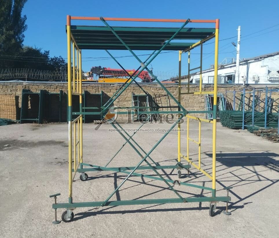 Аренда и продажа строительных вышек-тур с квадратной рабочей площадкой