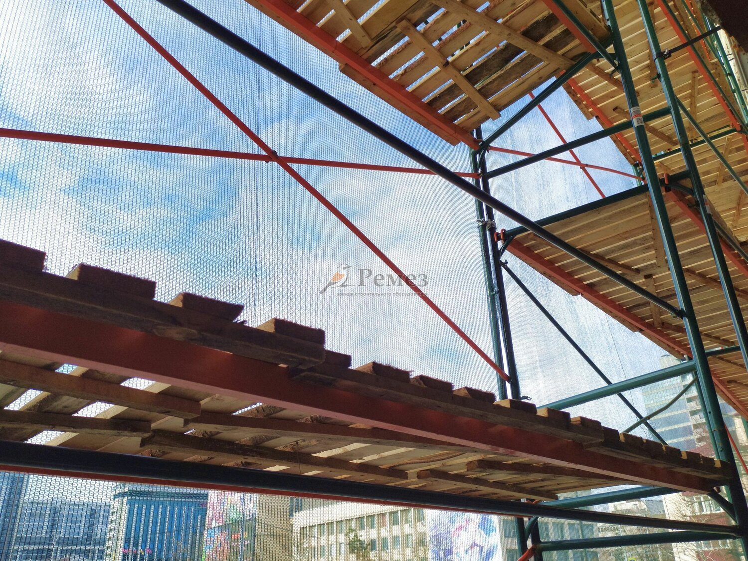 Аренда облегченных рамных фасадных лесов ЛРСП-30