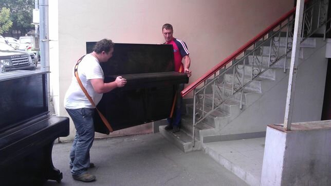 Поднять груз на этаж