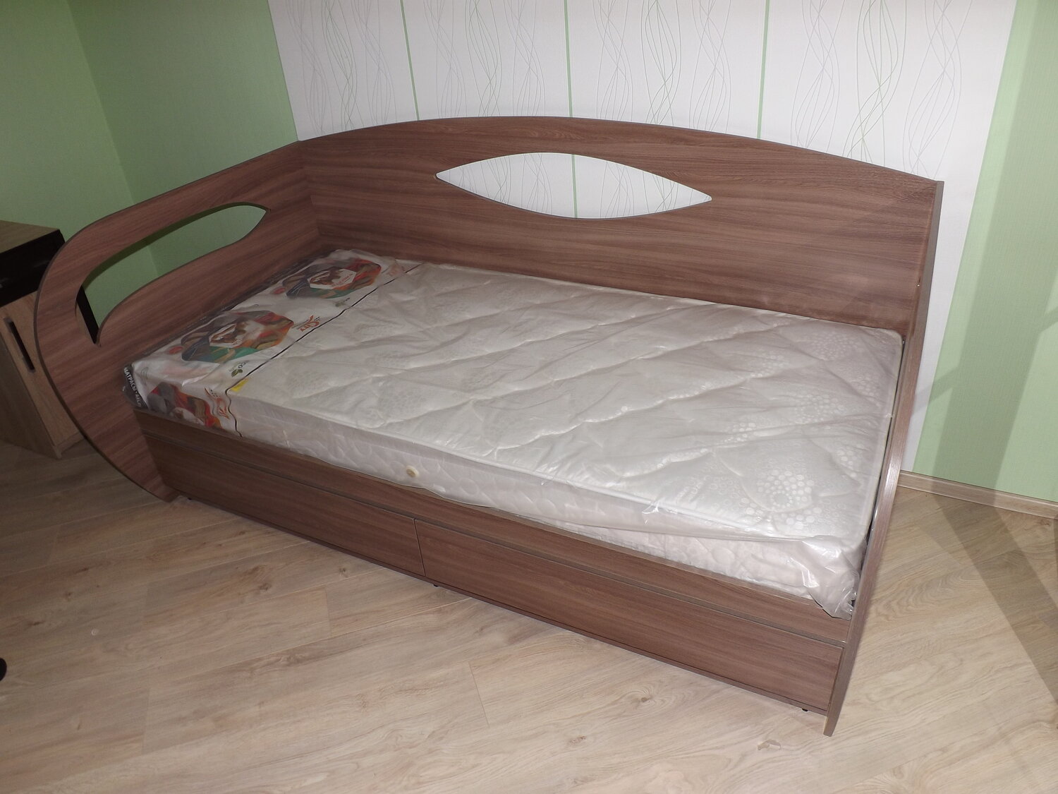 Изготовление кровати