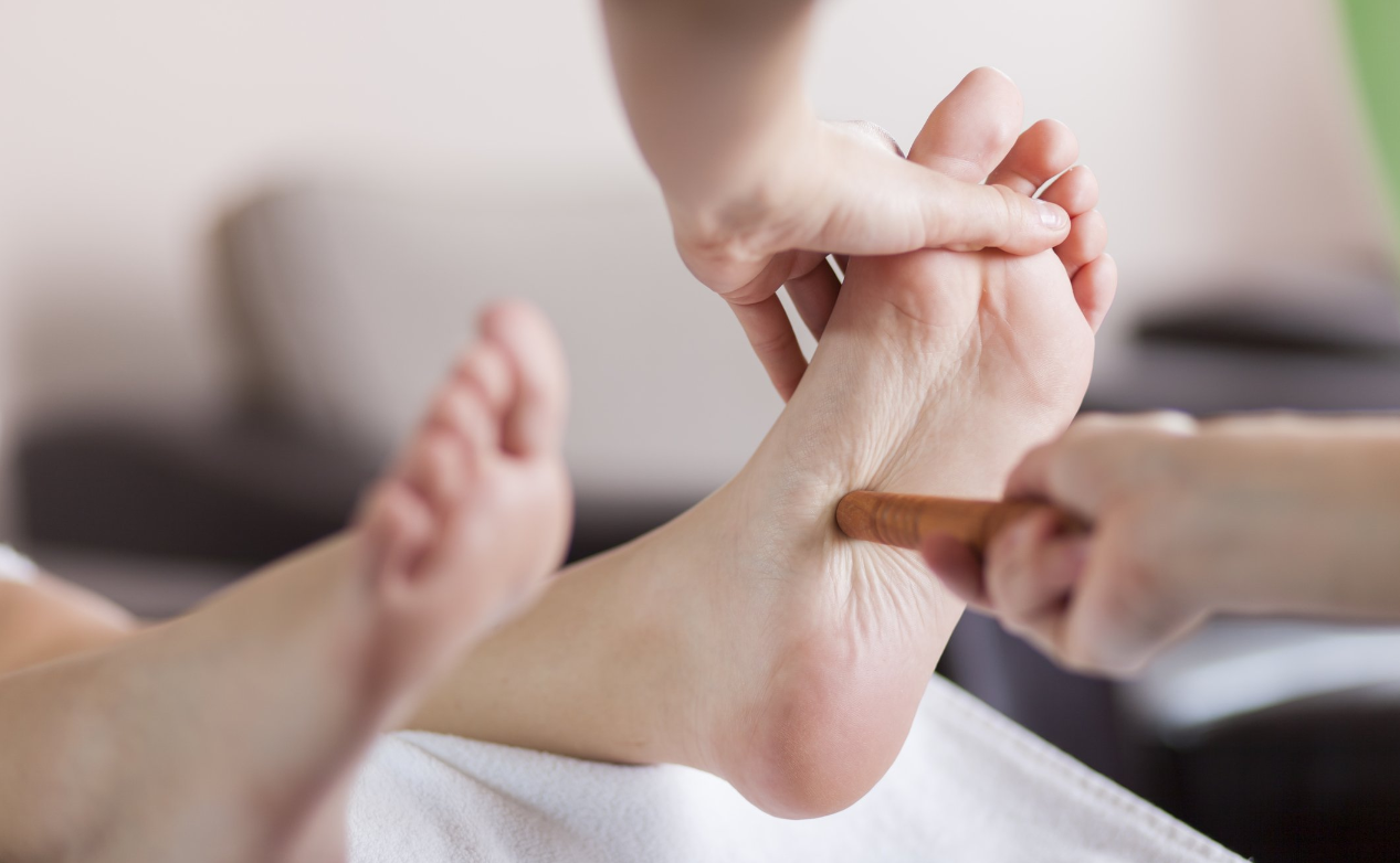 Массаж стоп