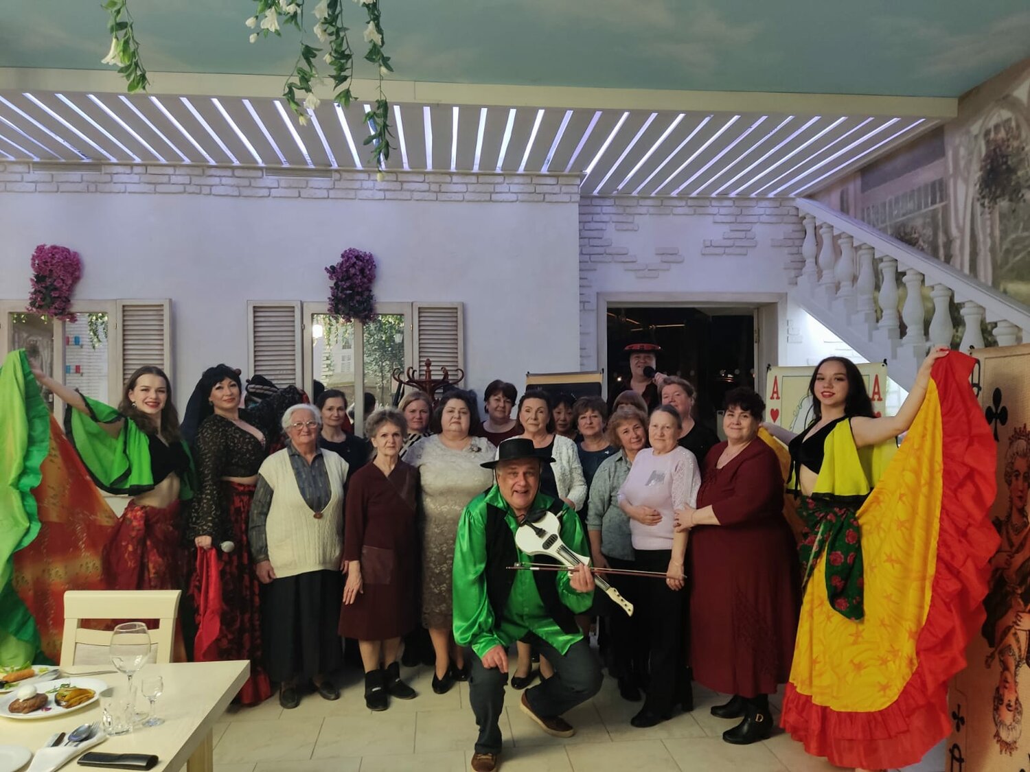 Цыганское шоу - ансамбль