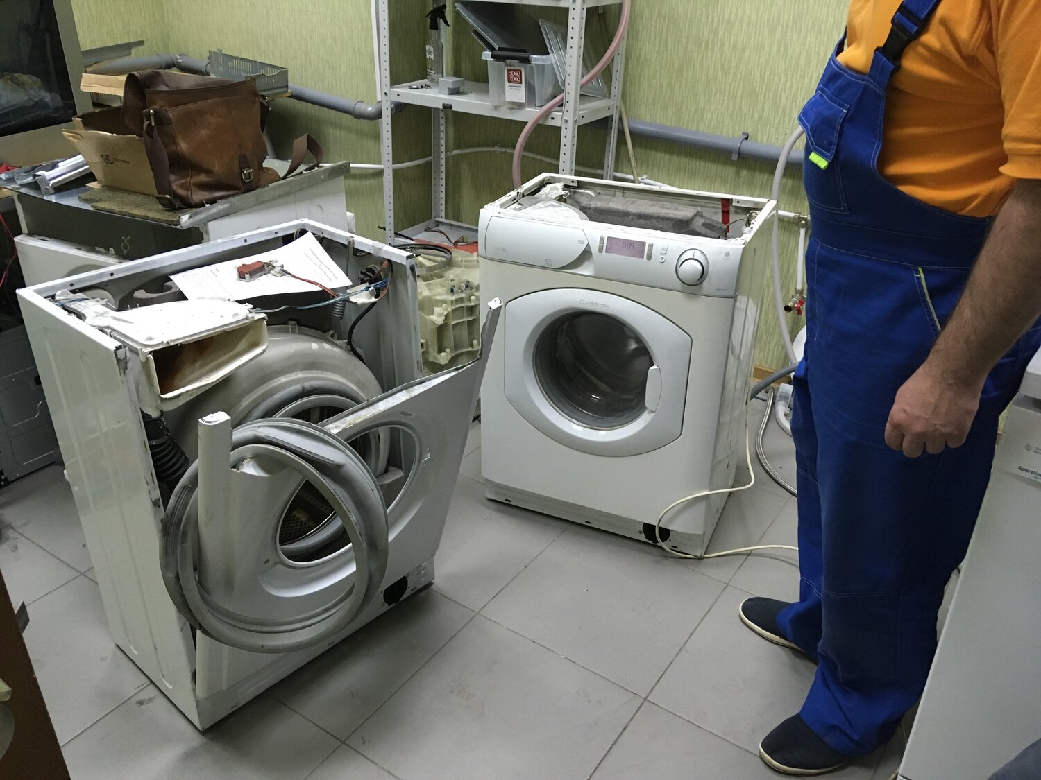 Ремонт стиральной машины: Не сливает воду