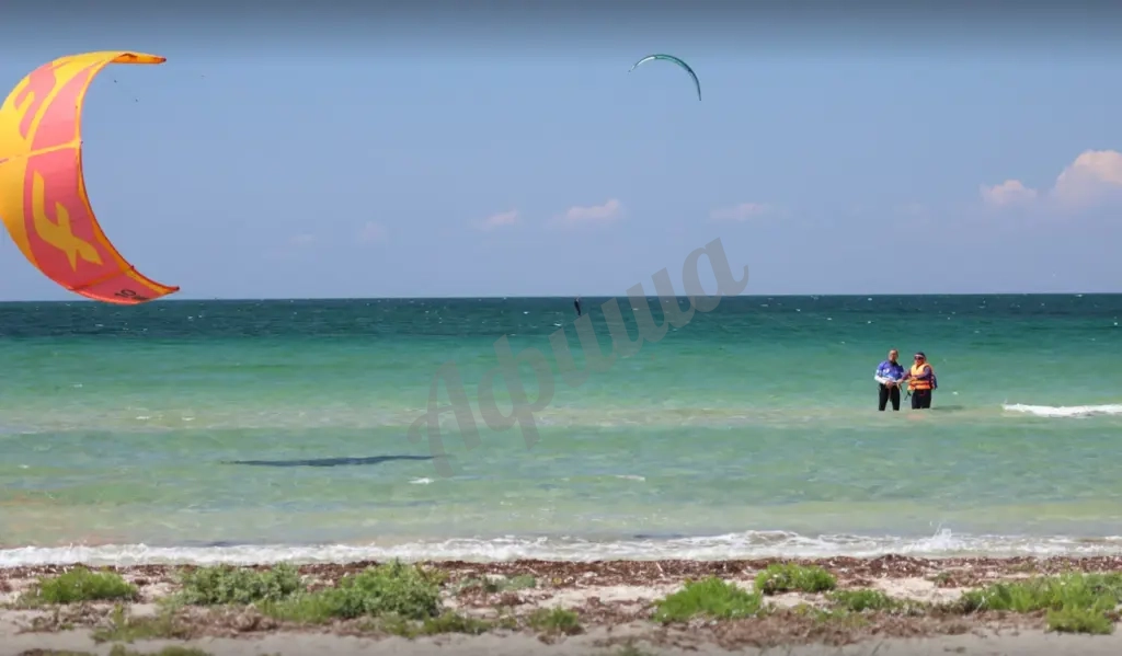 Занятие по кайтсерфингу: индивидуально, абонемент на месяц, 8 занятий