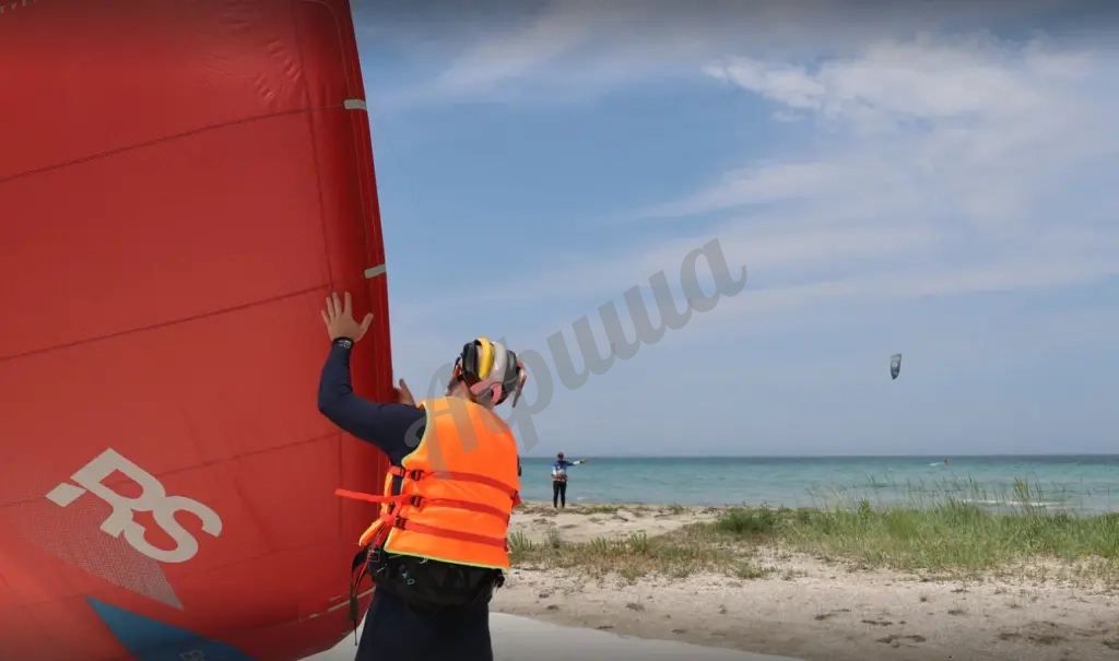 Занятие по кайтсерфингу: индивидуально, разовое занятие