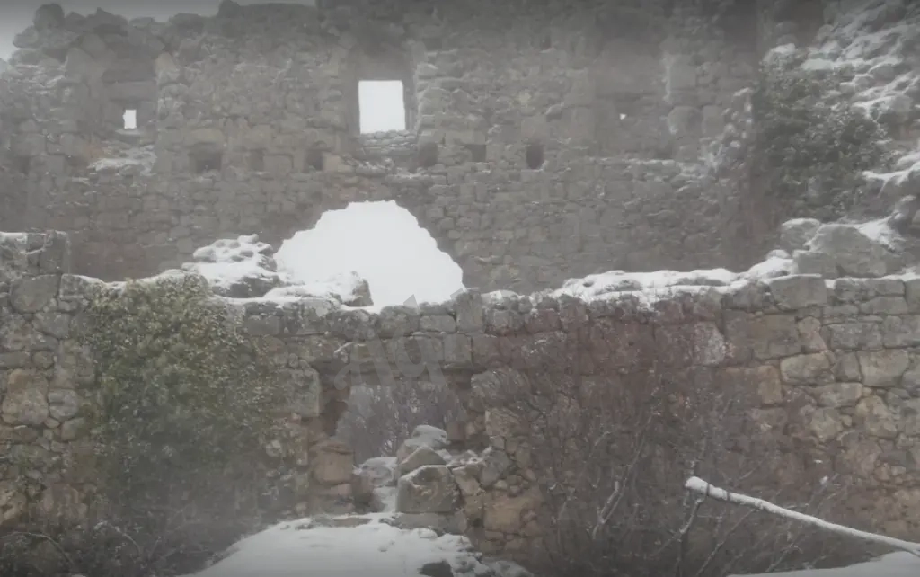 Аренда внедорожников по пещерным городам.
