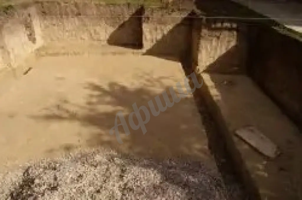 Копка котлованов и траншей