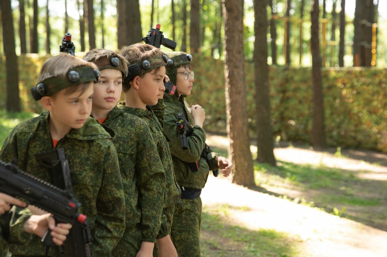 Тренировки по спортивно-тактическому лазертагу