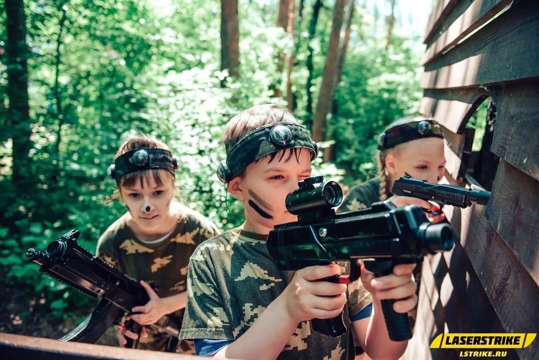 Тренировки по спортивно-тактическому лазертагу