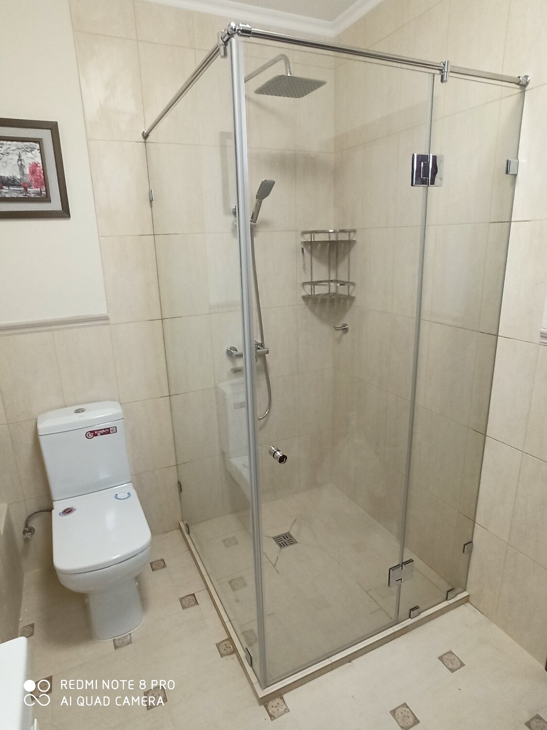 Угловая душевая кабина на заказ