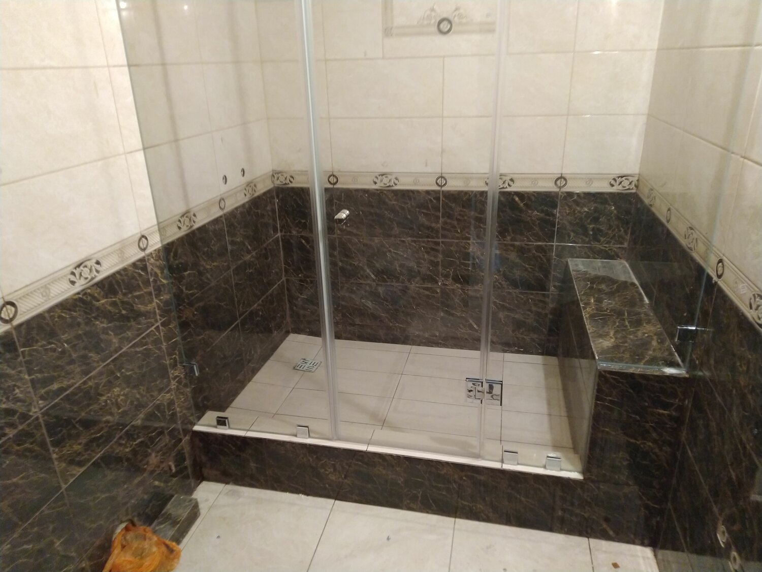 Душевые кабины на заказ