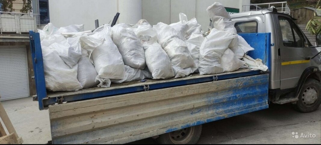 Вывоз строительного мусора в мешках