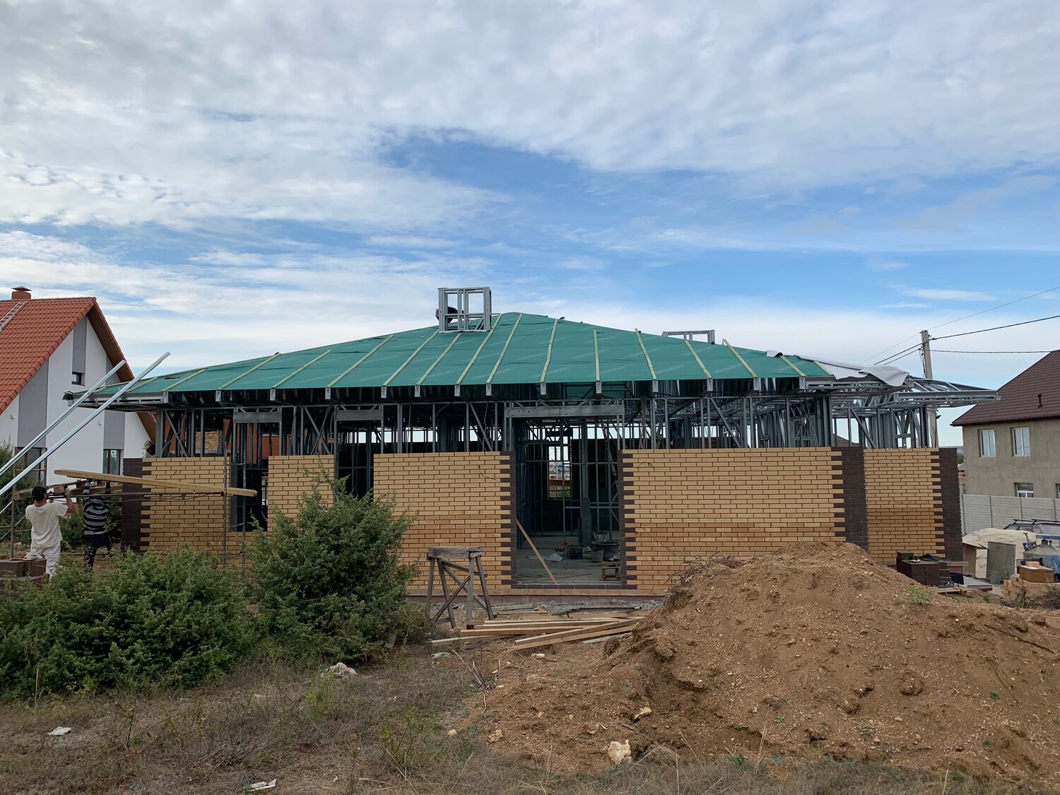 Строительство домов из каркаса ЛСТК и заполнением стен пенобетоном