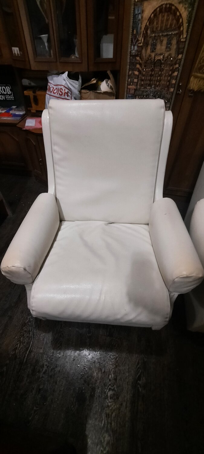 Химчистка кожи