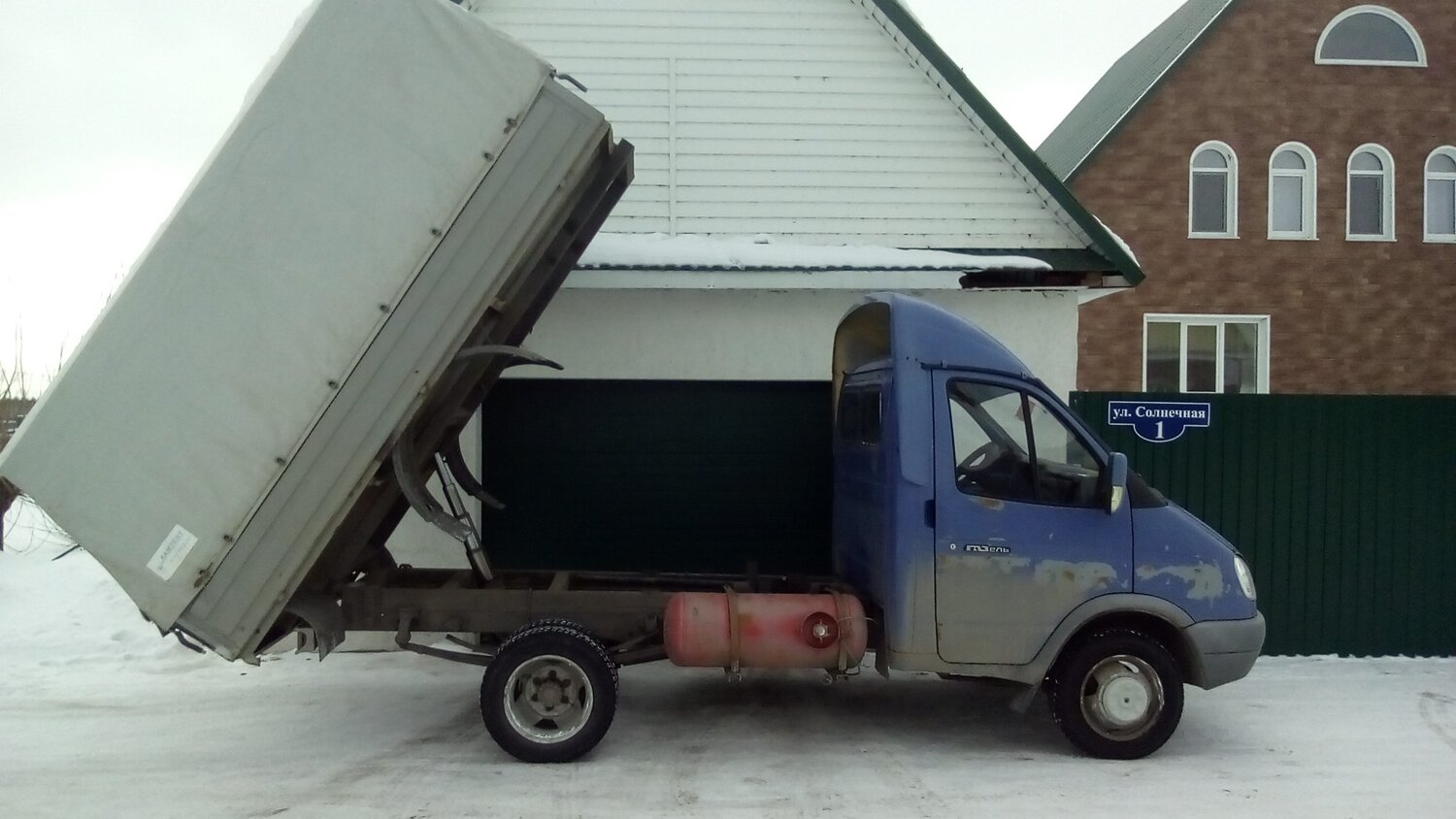 Вывоз мусора газелью