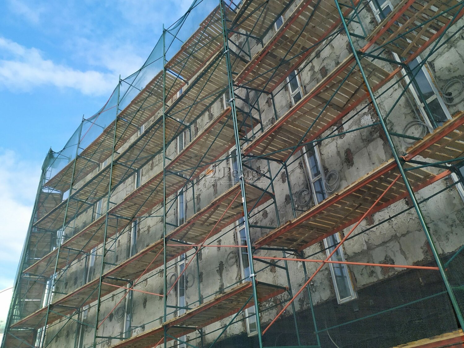 Аренда рамных строительных лесов ЛРСП-30