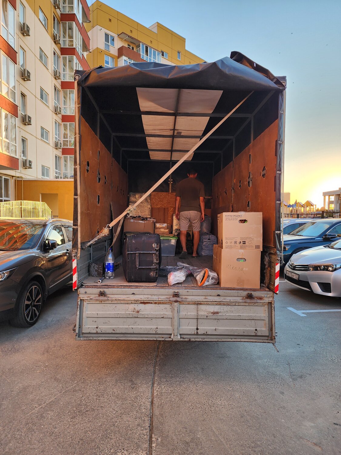 Газель с грузчиками