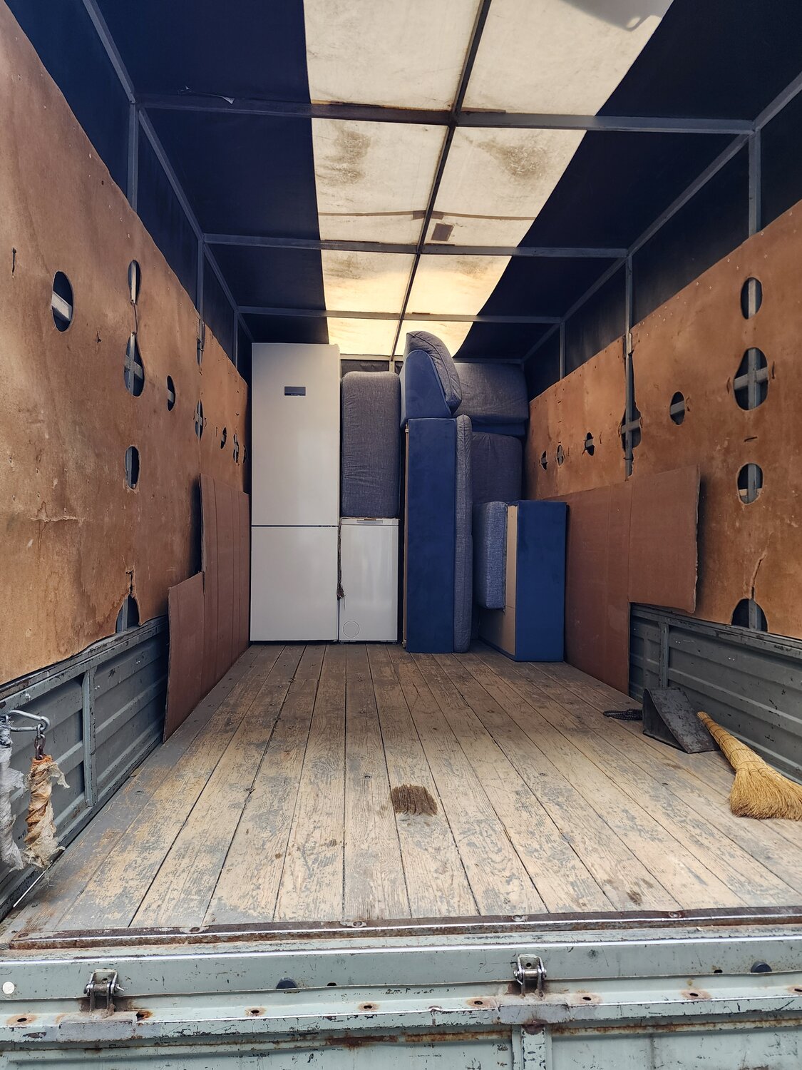 Перевозка холодильника