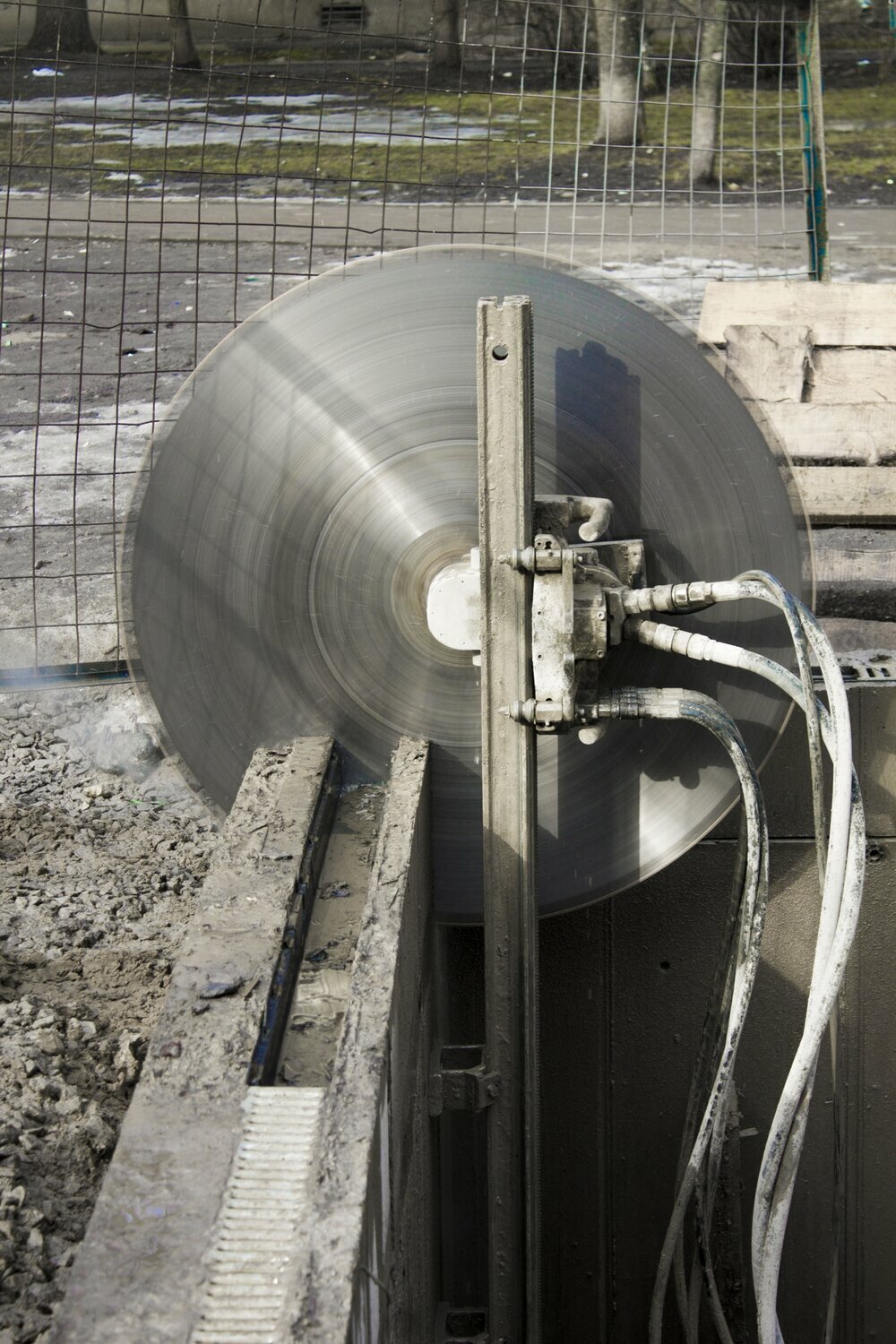 Демонтаж бетонных конструкций