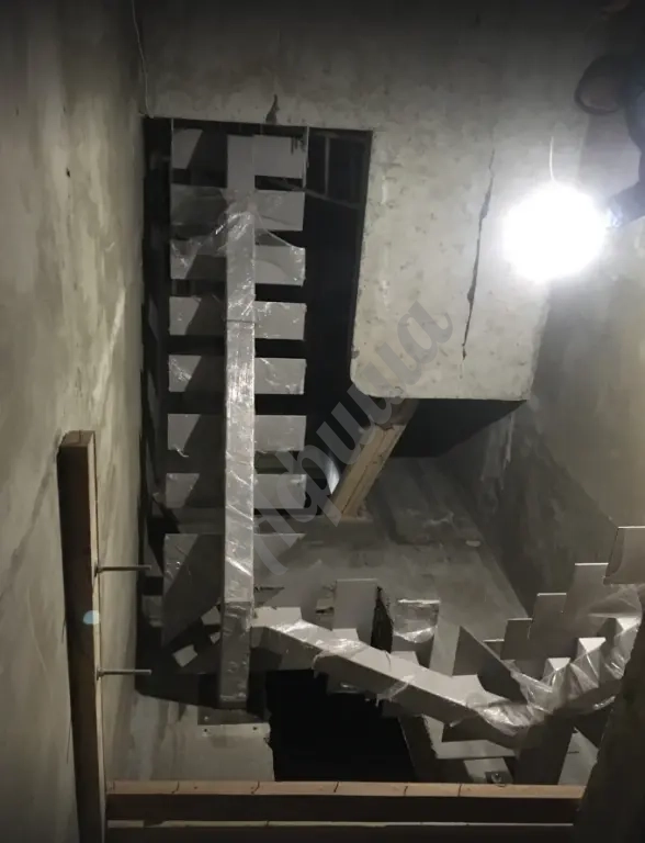 Установка лестниц