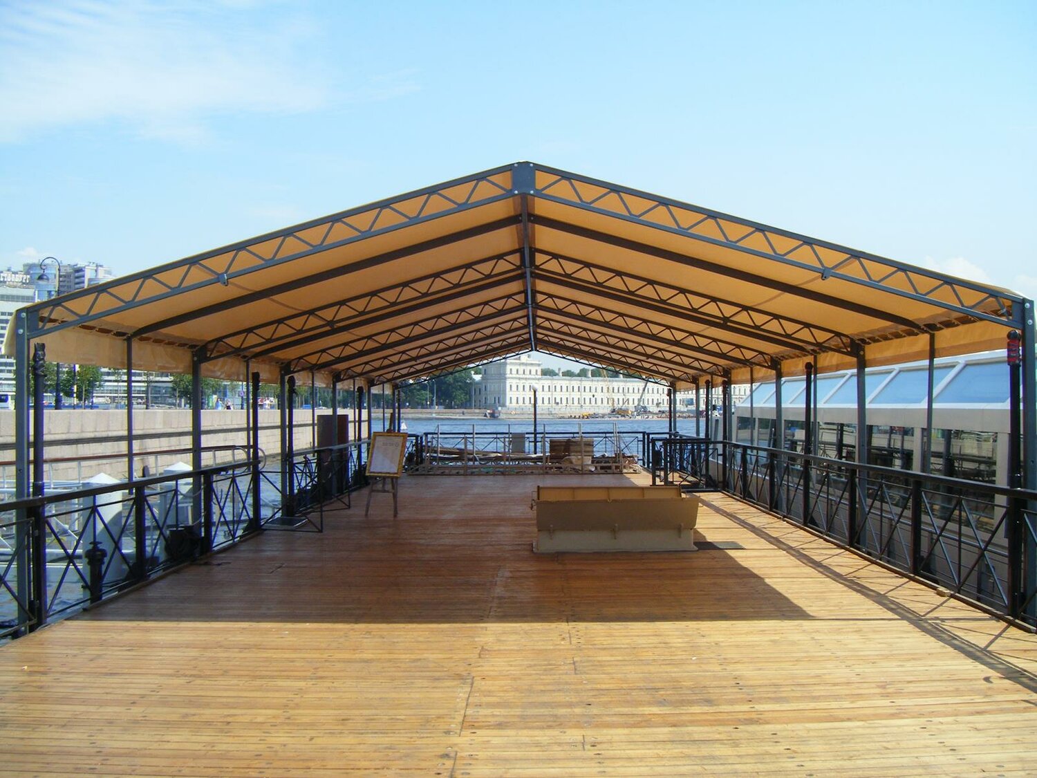 Изготовление навесов