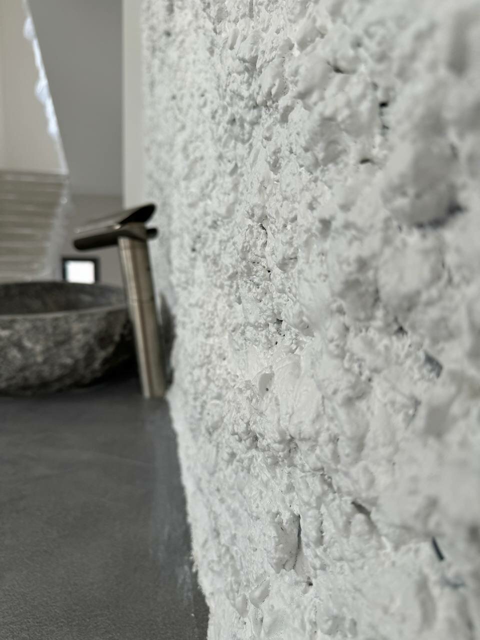 Барельеф горельеф