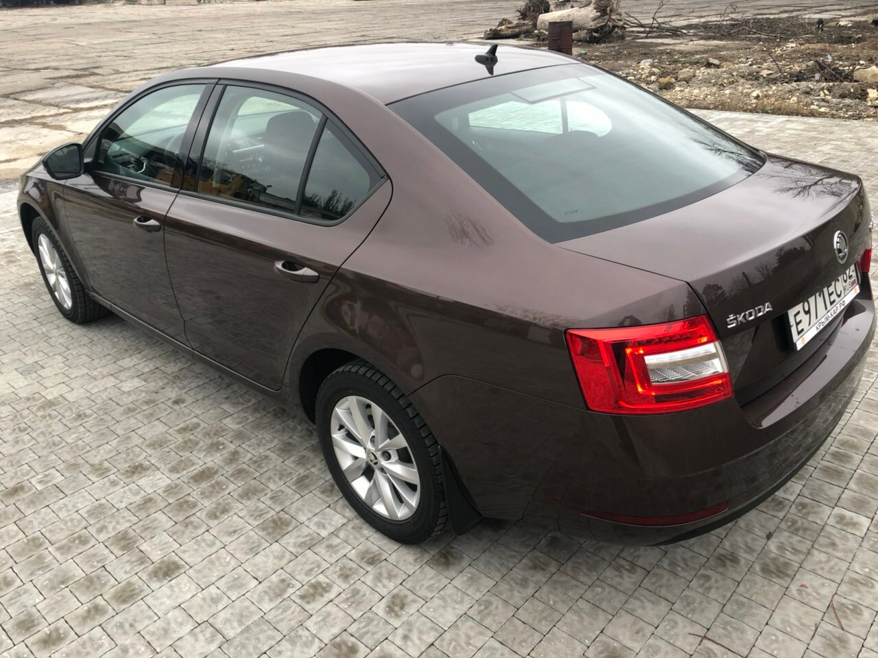 Skoda A7 в аренду — стиль и комфорт для вашего путешествия