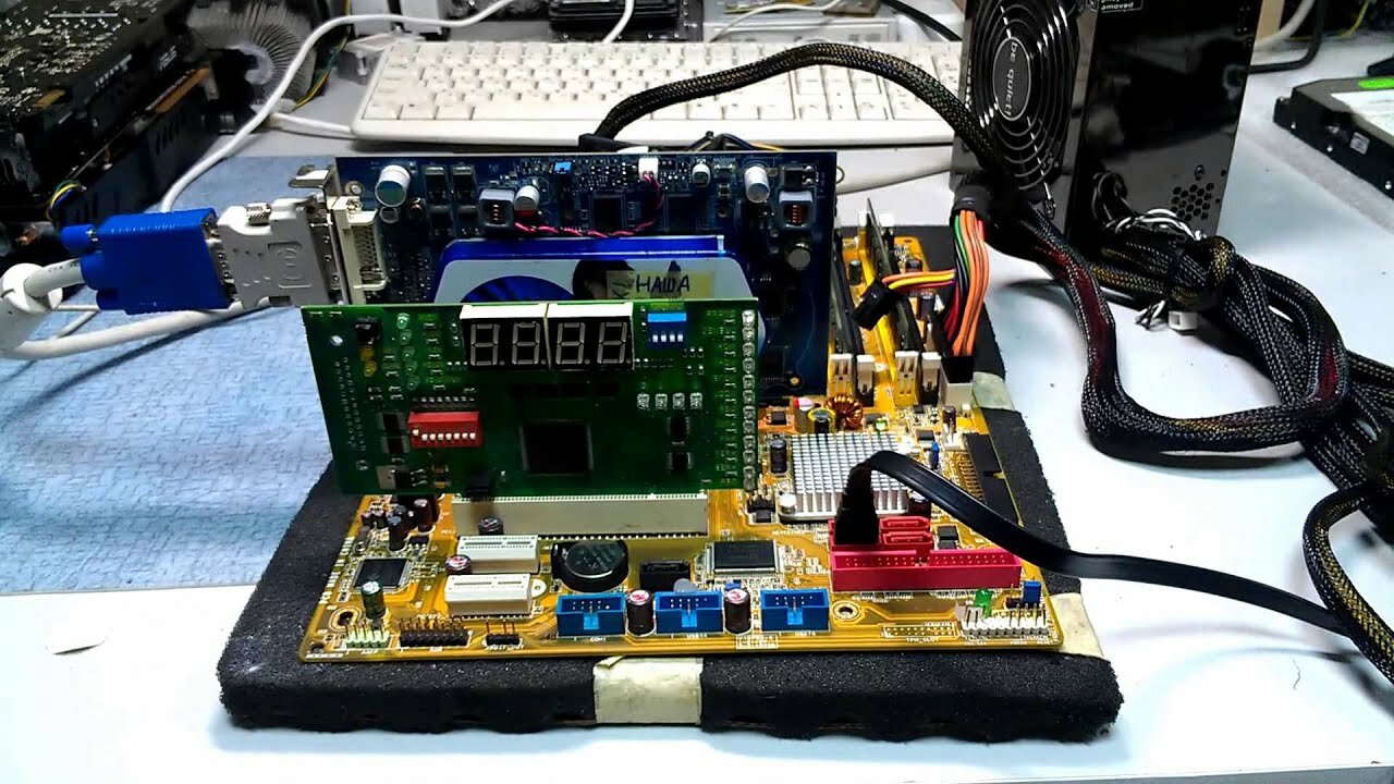 Ремонт электронной платы ноутбука