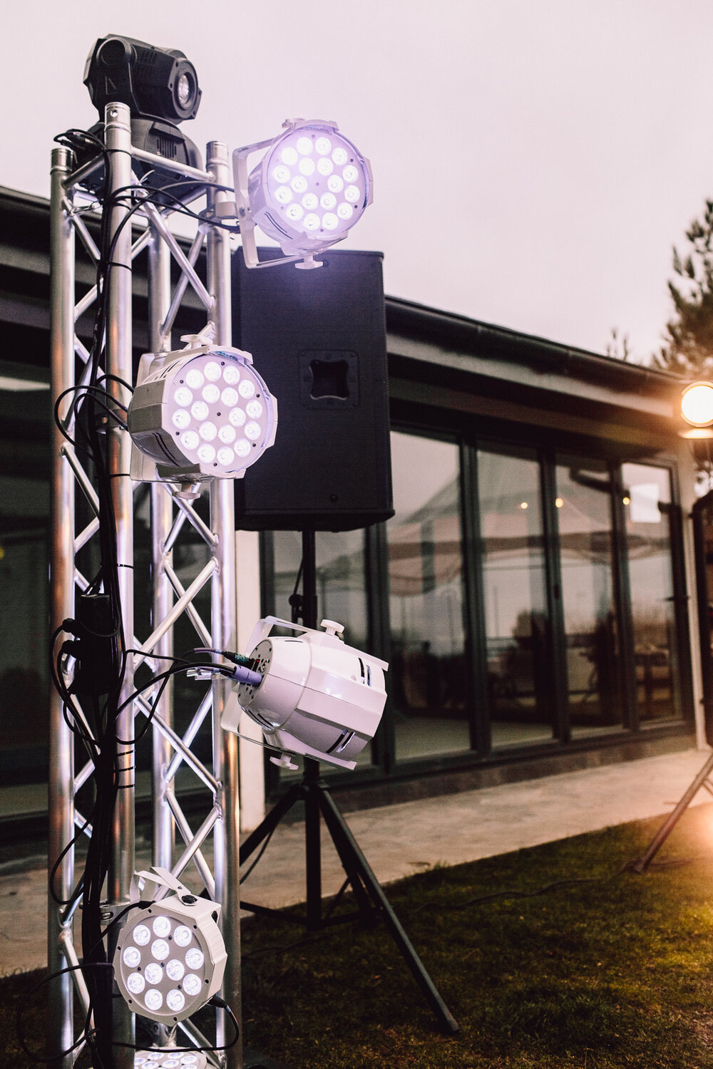 Аренда осветительного оборудования