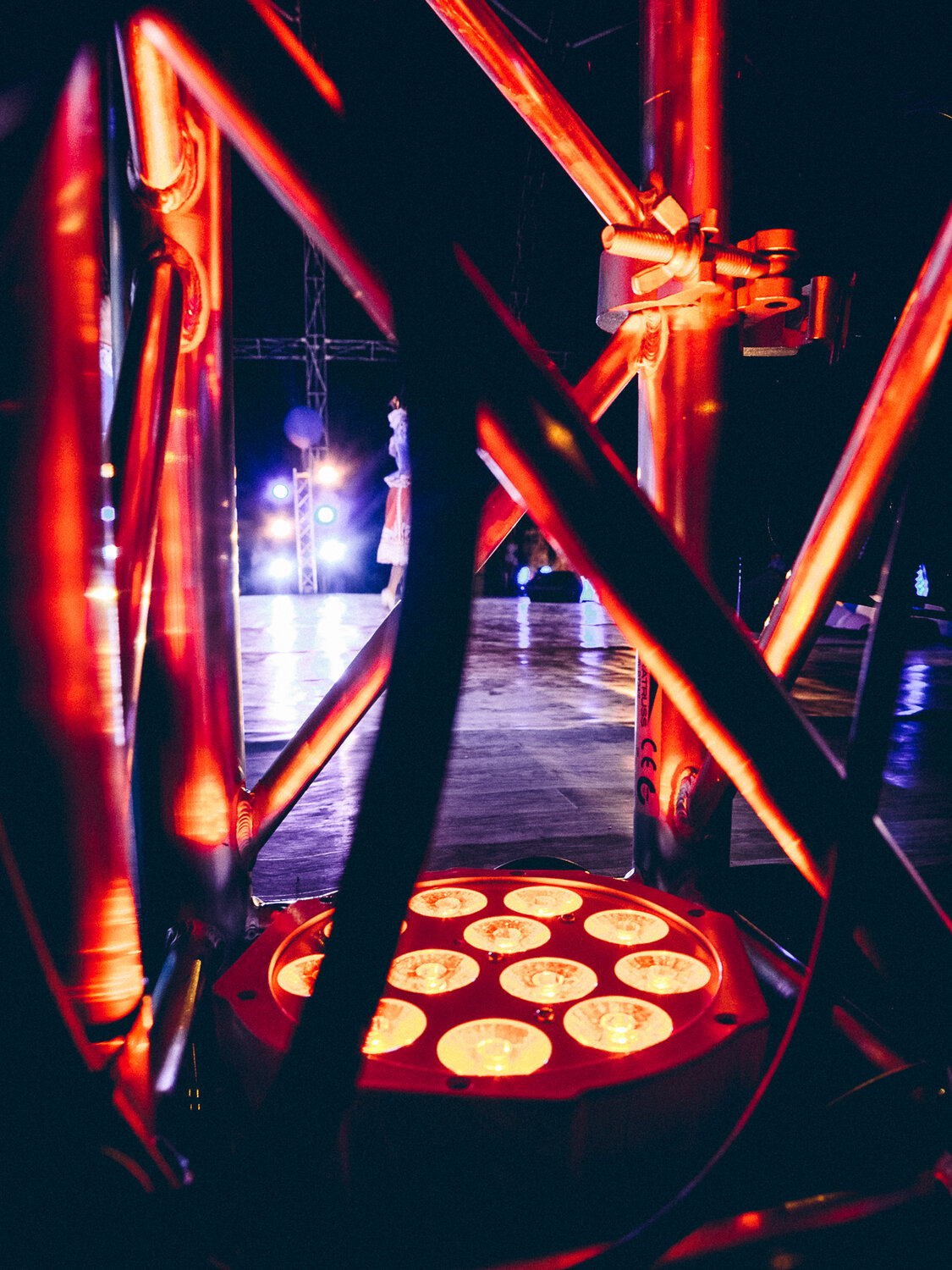 Аренда осветительного оборудования