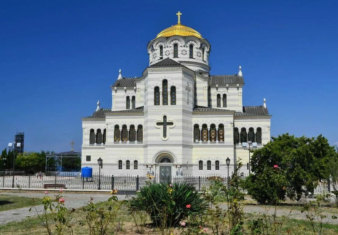 Владимирский собор в Севастополе: усыпальница адмиралов
