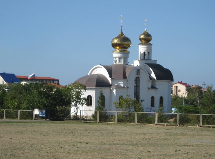 Никольский храм