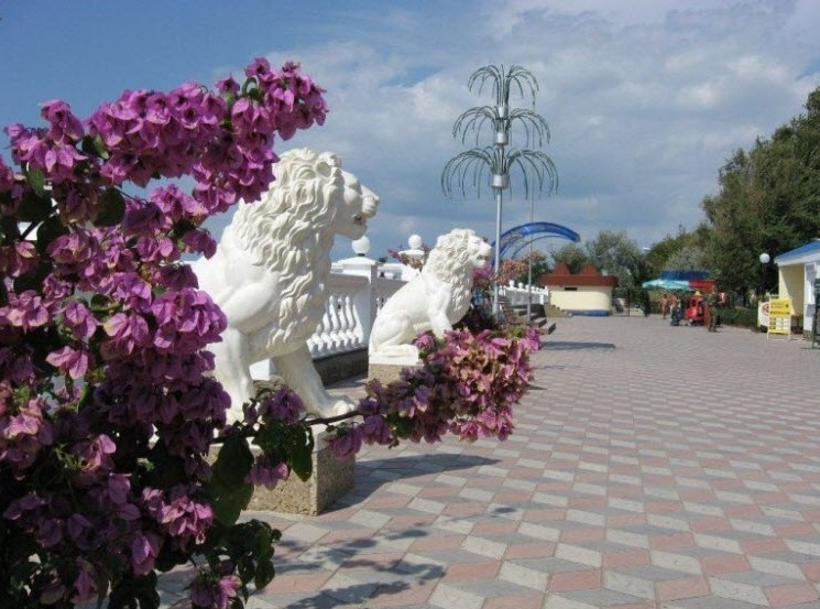 Николаевская набережная