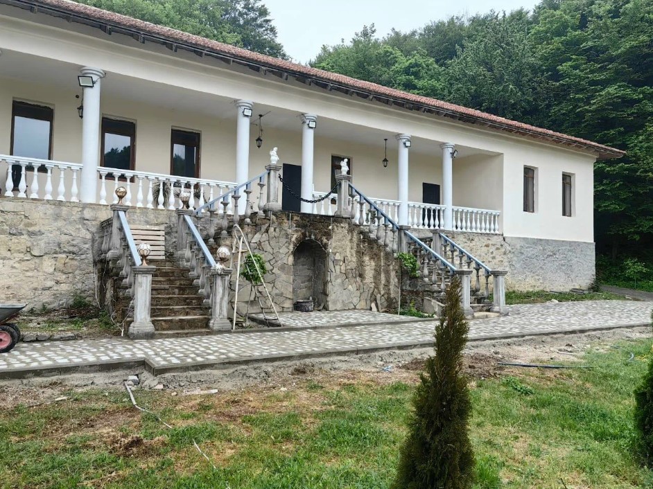 Армянский монастырь Сурб Хач